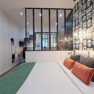 fabulous-comfortable-studio-with-updated-finishes-and.fr-paris.fr/